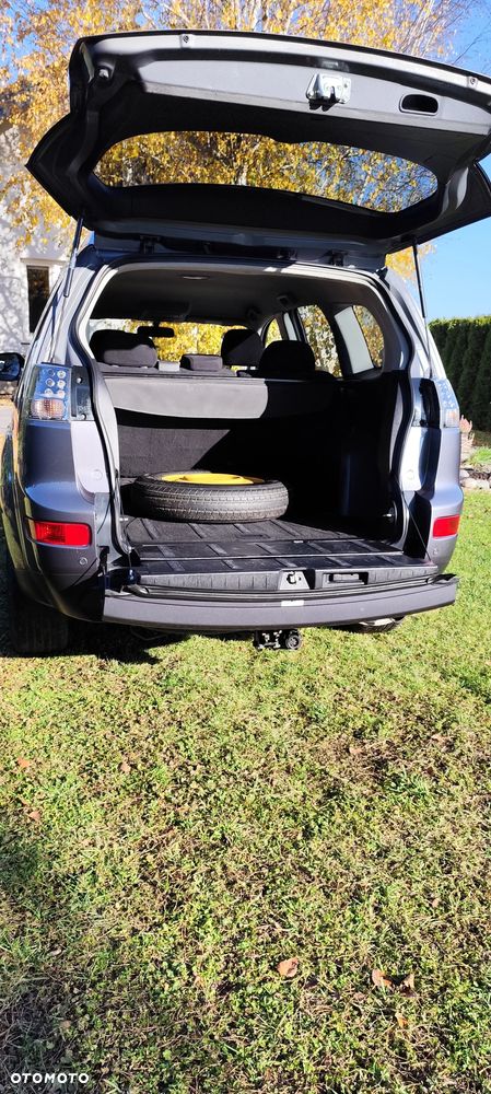 Mitsubishi Outlander 2.4 Invite 2WD - 6