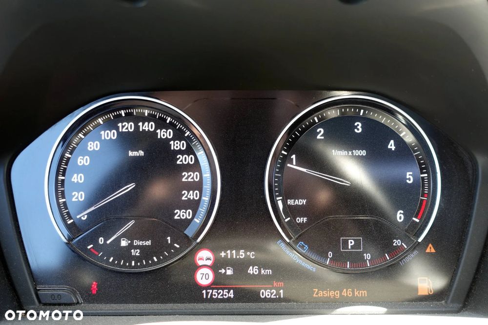 BMW X1 sDrive18d Sport Line - 16