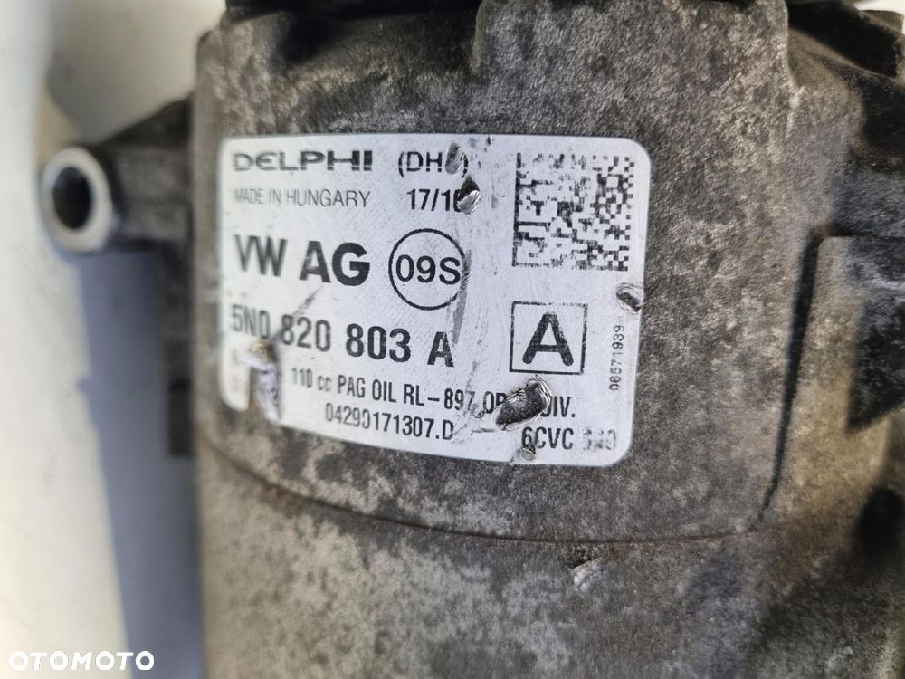 SPRĘŻARKA KLIMATYZACJI VW Golf VI 2.0 TDI _ pompa 5N0820803A - 2