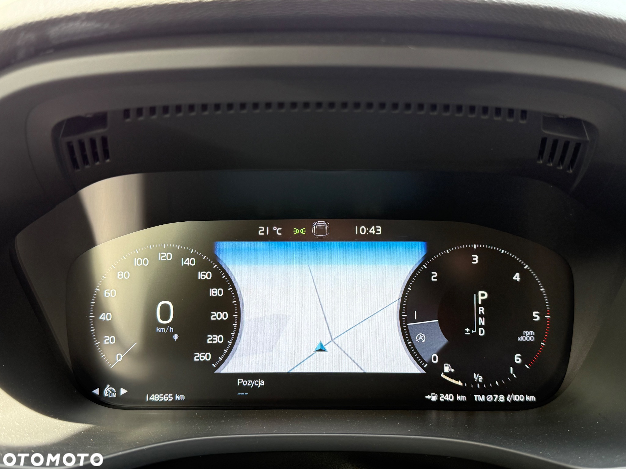 Volvo XC 60 D4 Geartronic Momentum Pro - 28