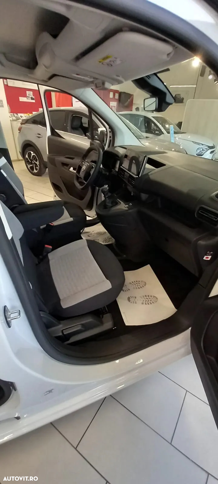 Citroën Berlingo 1.5 BlueHDi 100 S&S BVM6 Feel - 9