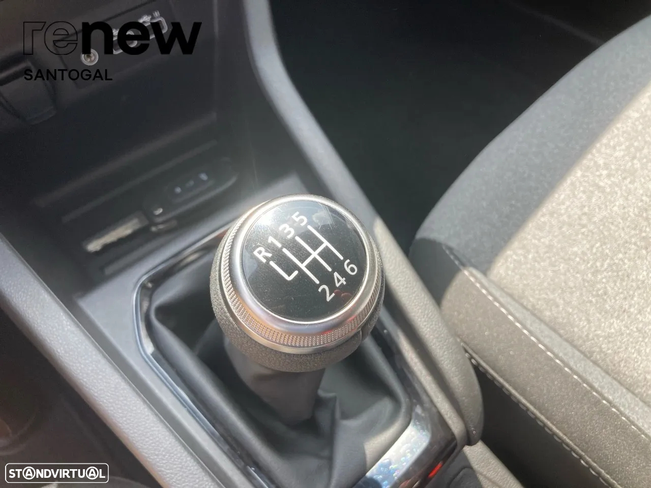 Renault Clio 1.0 TCe Evolution Bi-Fuel - 16