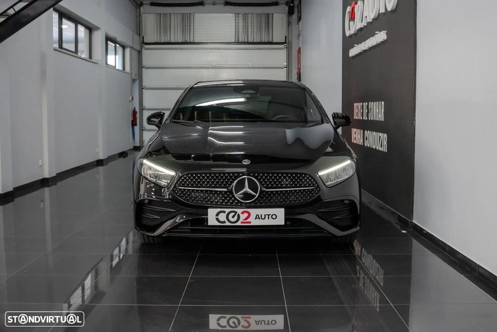 Mercedes-Benz A 250 e - 3