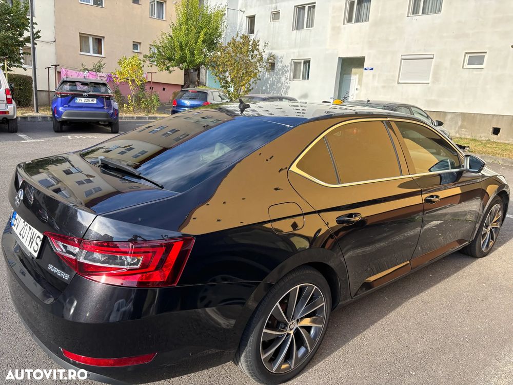 Skoda Superb 1.6 TDI DSG Style - 4