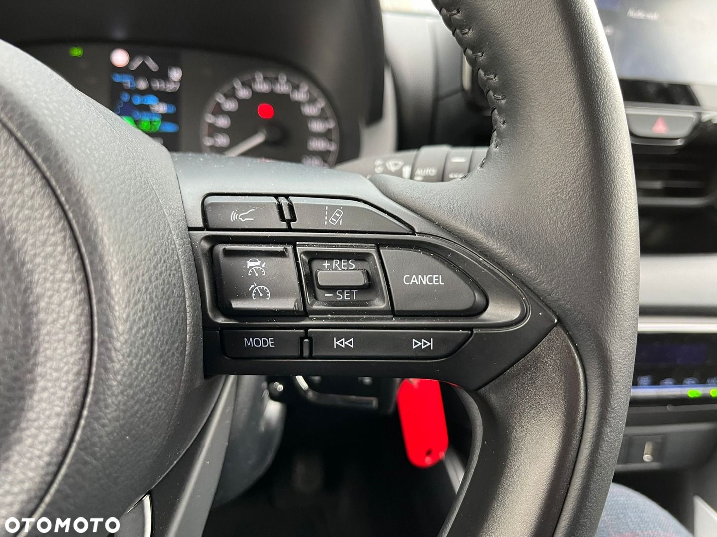 Toyota Yaris - 24