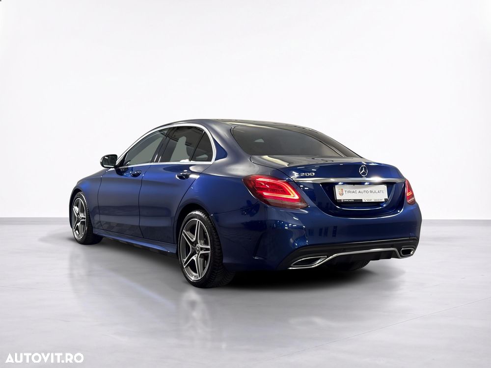Mercedes-Benz C - 4
