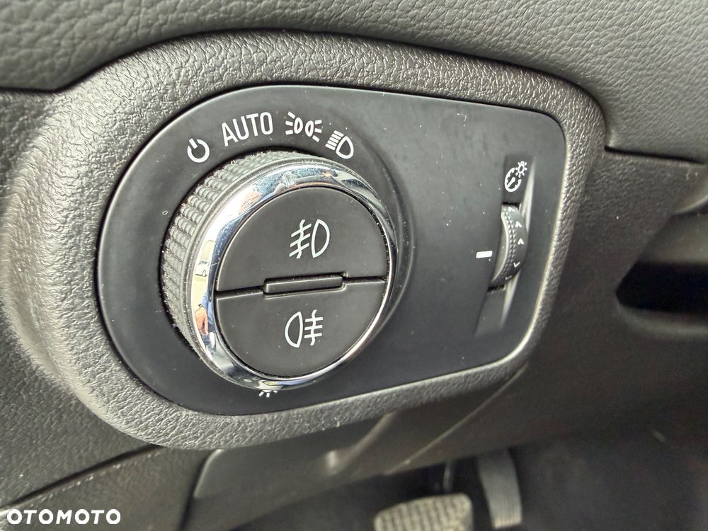 Opel Zafira Tourer 1.4 Turbo Automatik Business Edition - 12