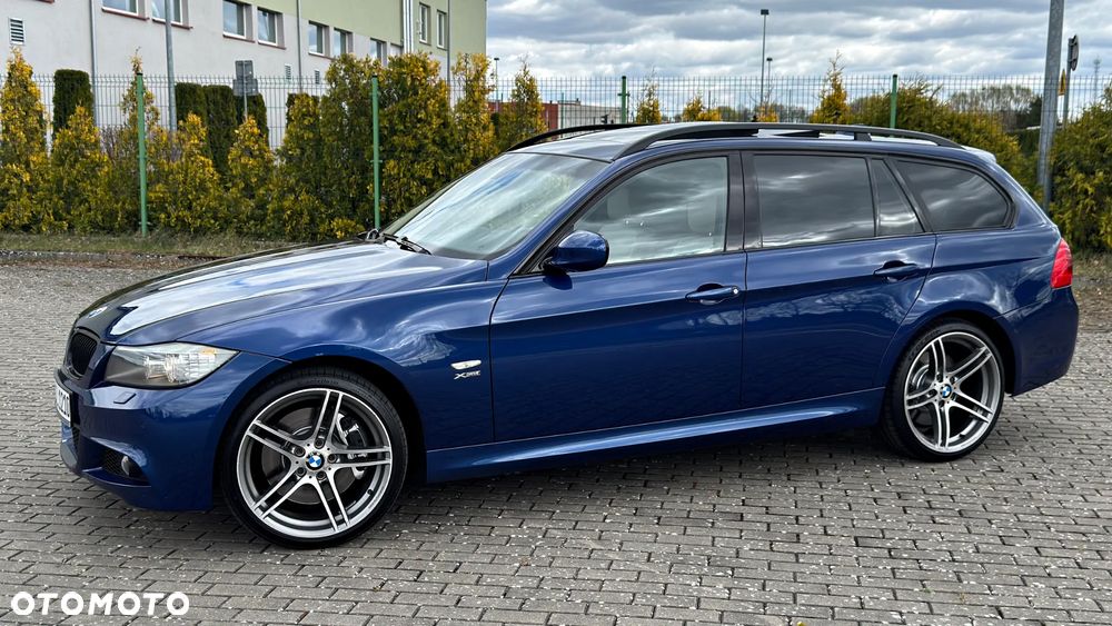 BMW Seria 3 330d xDrive DPF Edition Sport - 3