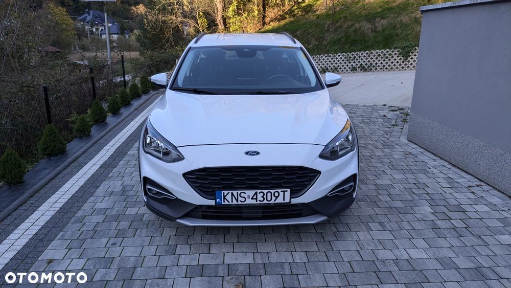 Ford Focus 1.0 EcoBoost Active X - 2