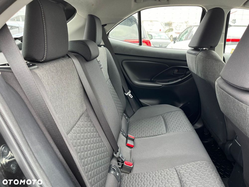 Toyota Yaris Cross Hybrid 1.5 Comfort - 31