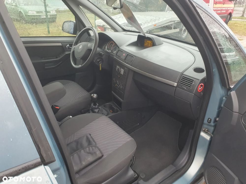 Opel Meriva 1.6 16V - 12