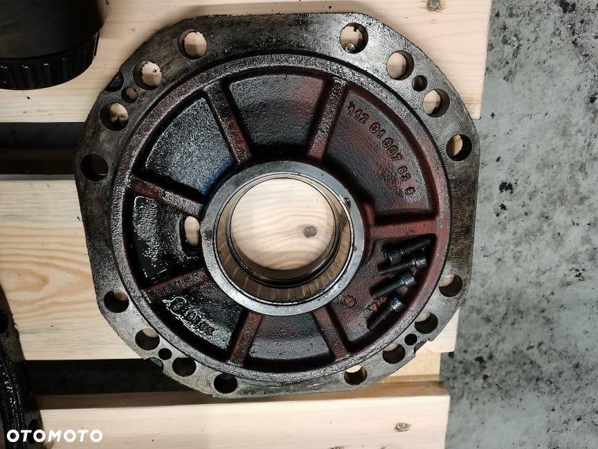 Atak Manitou MT 732 {Spicer 212426-001} - 6