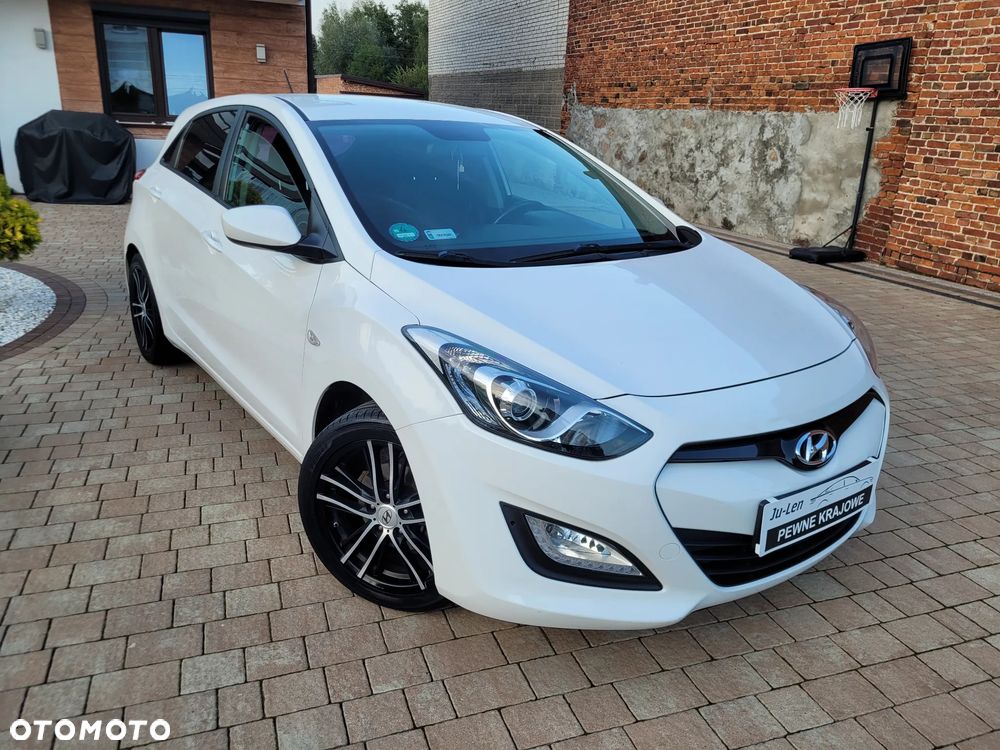 Hyundai i30 1.4 Fifa World Cup Edition - 23
