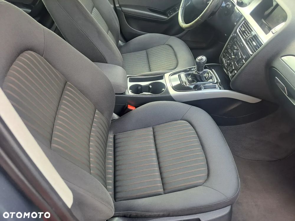 Audi A4 Limousine - 27