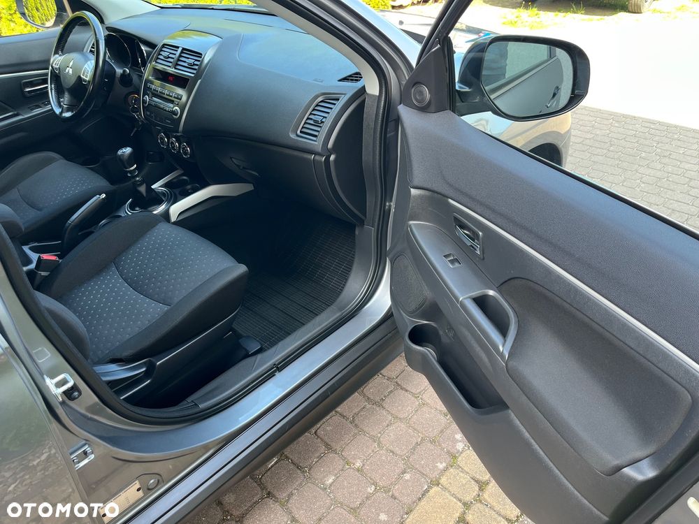 Mitsubishi ASX 1.8 DI-D 2WD Comfort Edition - 24