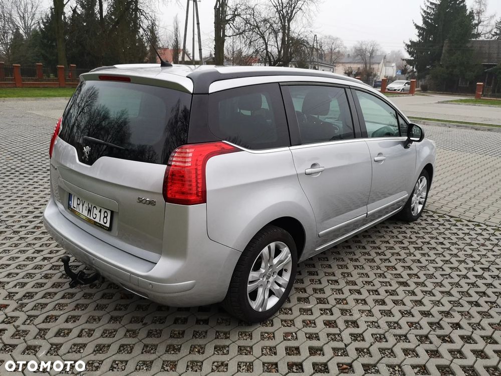 Peugeot 5008 155 THP Allure - 19