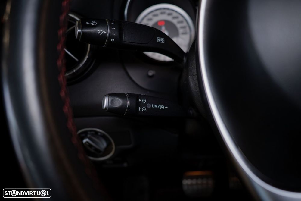 Mercedes-Benz CLA 220 d 7G-DCT AMG Line - 33