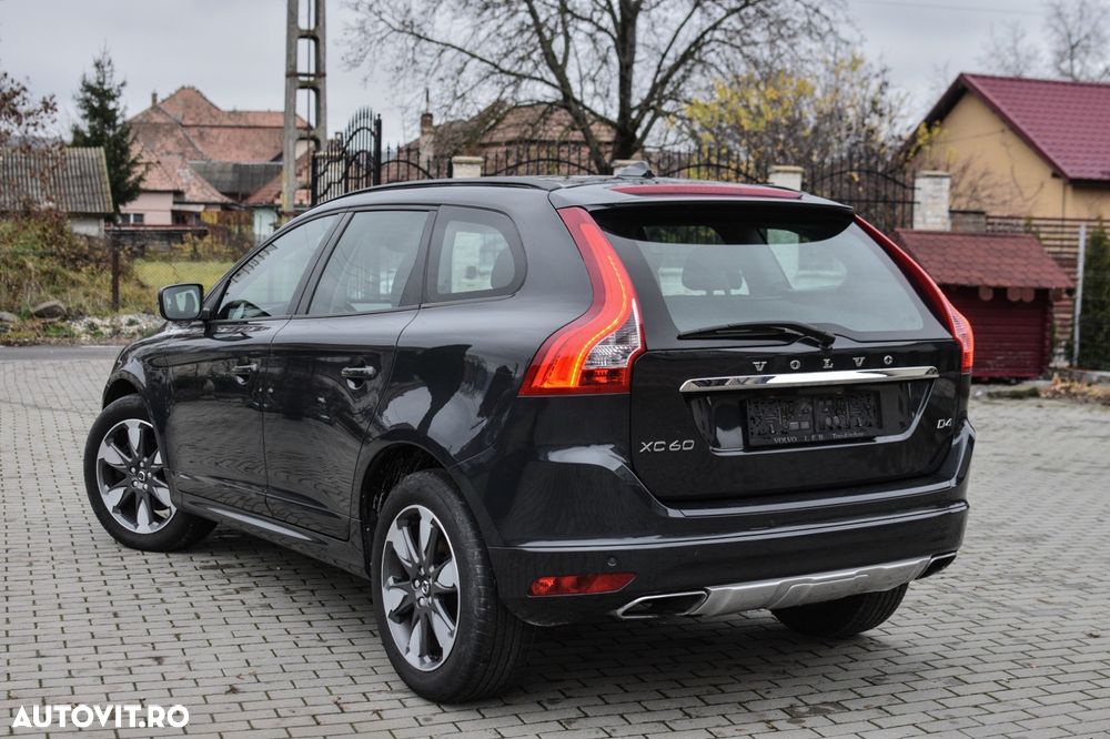 Volvo XC 60 D4 Geartronic Summum - 12