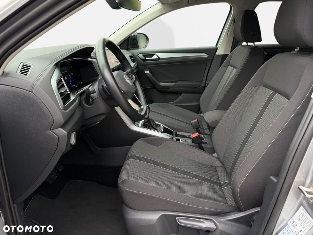 Volkswagen T-Roc - 17
