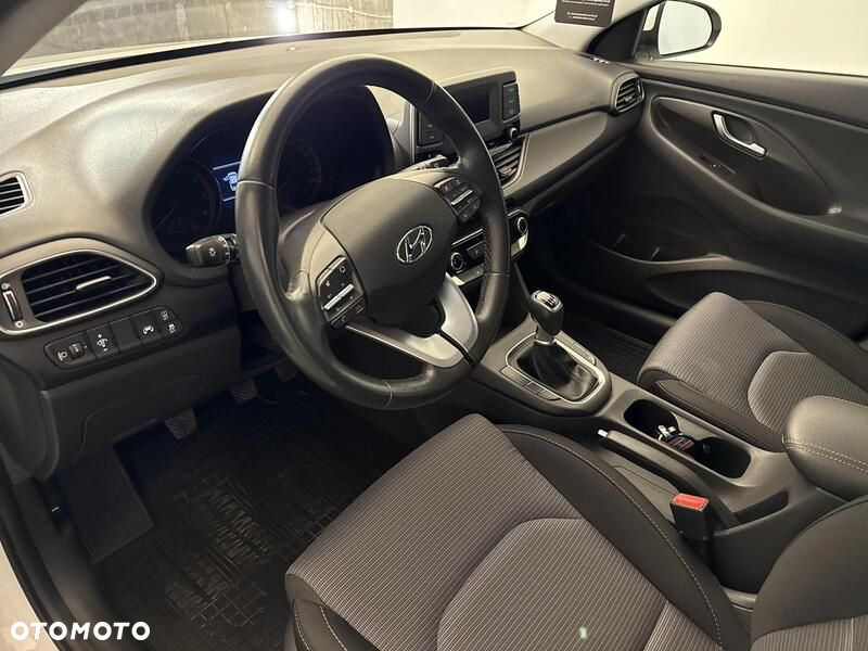 Hyundai i30 - 10
