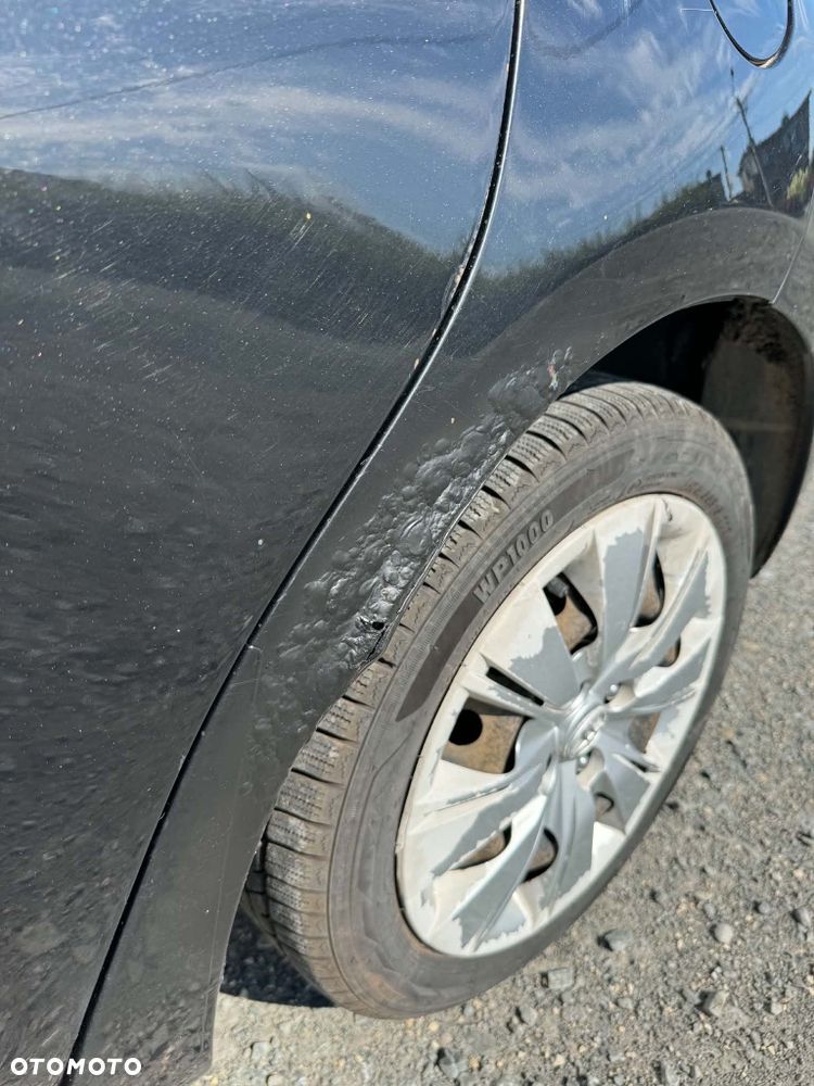 Toyota Yaris - 8