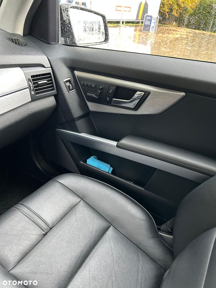 Mercedes-Benz GLK 320 CDI DPF 4Matic 7G-TRONIC Edition 1 - 14