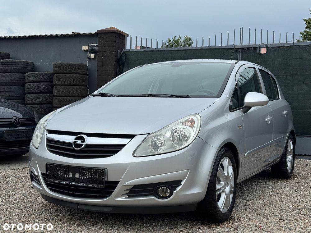 Opel Corsa 1.2 16V Comfort - 4