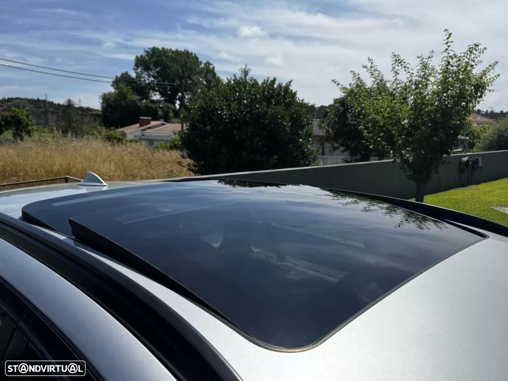BMW 318 d DPF Touring Edition Sport - 9