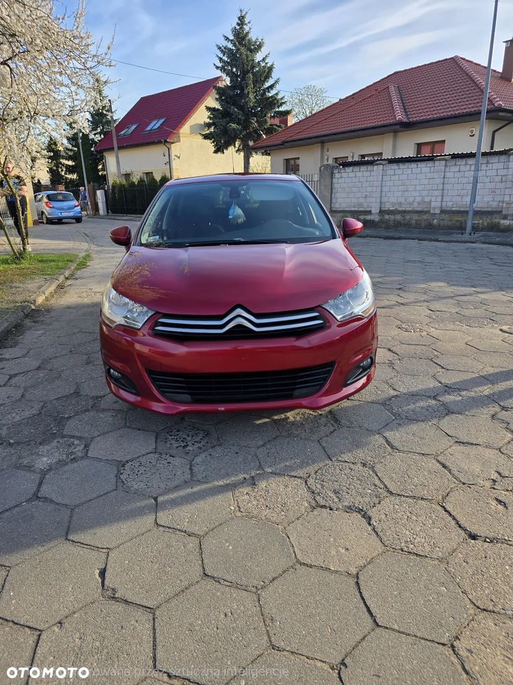 Citroën C4 1.4 VTi Attraction - 1