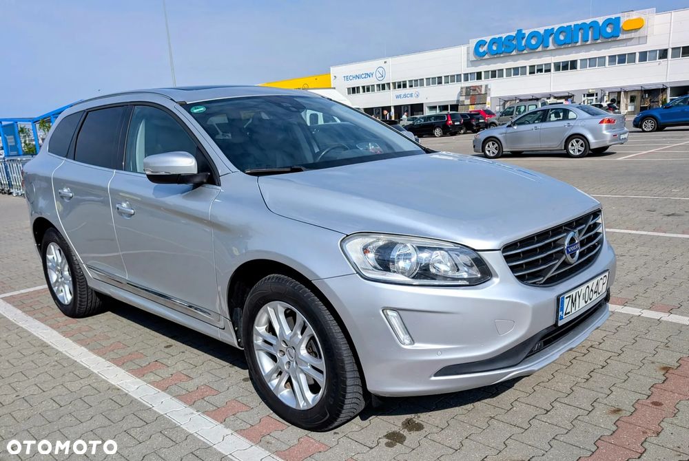 Volvo XC 60 T5 Drive-E Ocean Race - 2
