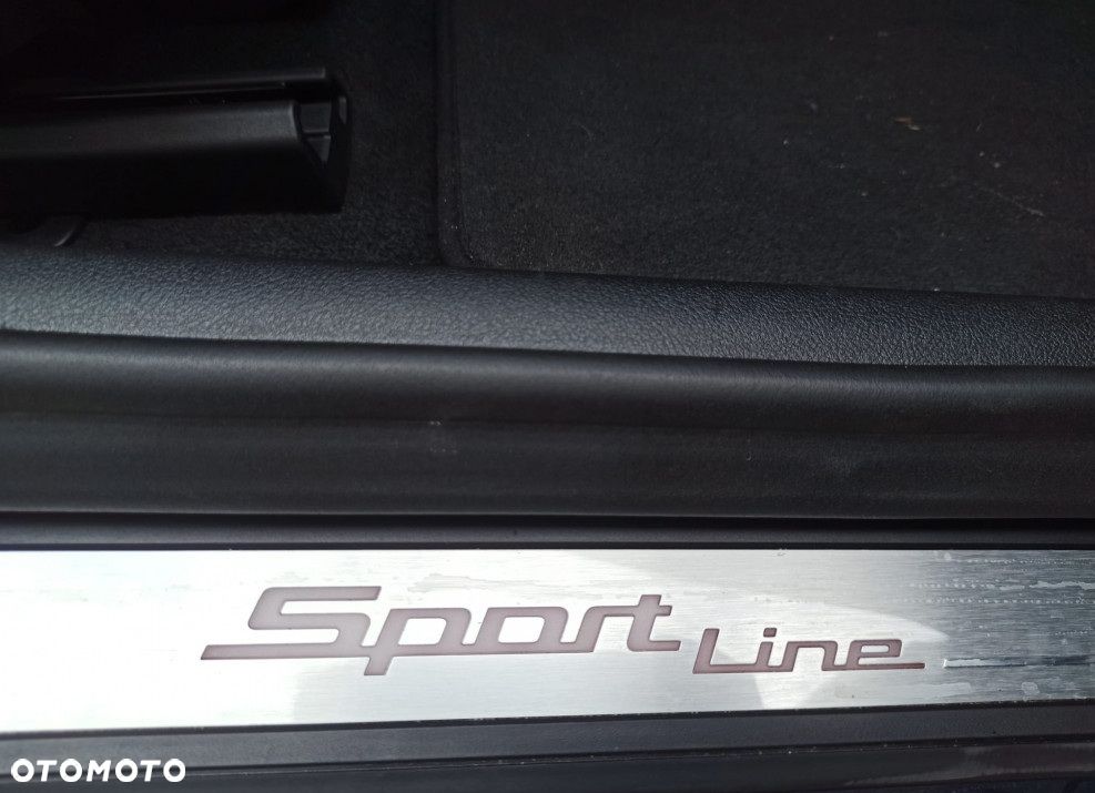 BMW Seria 5 520d xDrive MHEV Sport Line sport - 8