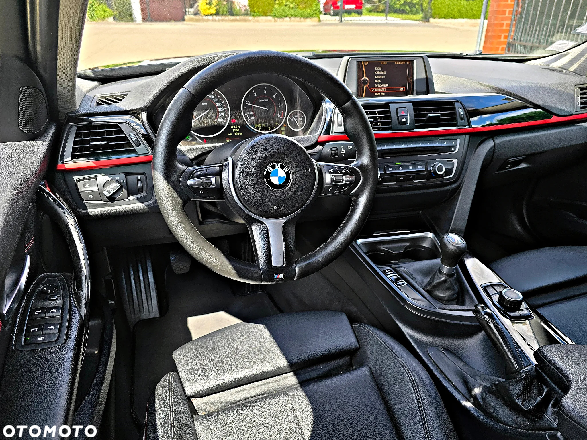 BMW Seria 3 320d Sport Line - 26