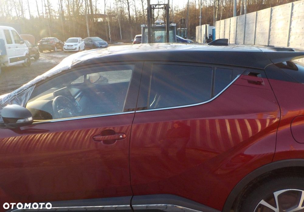 Toyota C-HR - 8