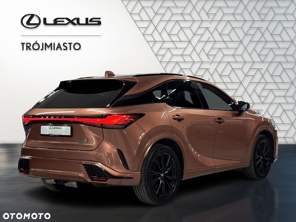 Lexus RX - 8