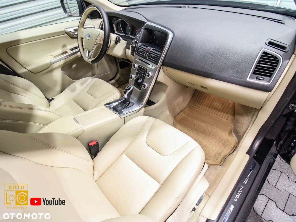 Volvo XC 60 D4 AWD Summum - 9