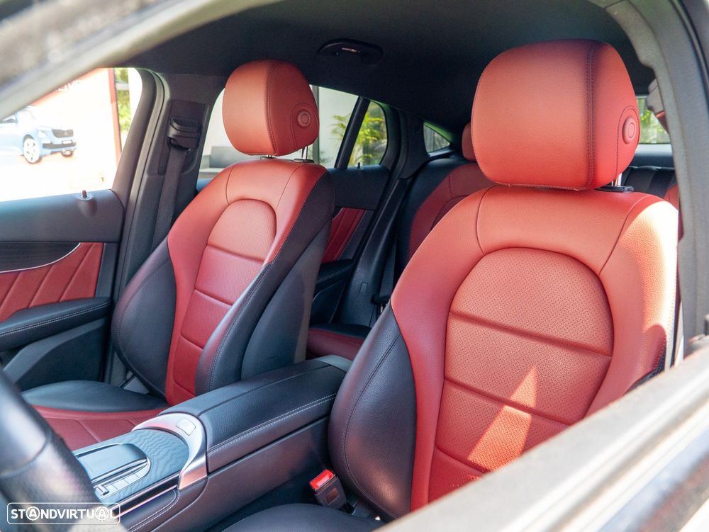 Mercedes-Benz GLC 300 de Coupe 4Matic 9G-TRONIC Edition AMG Line - 35