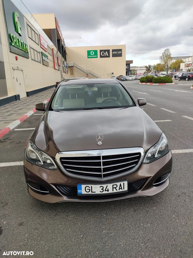Mercedes-Benz E 300 2013 photo 3