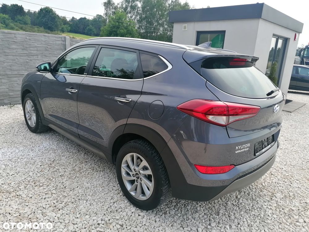 Hyundai Tucson 2.0 CRDI 4WD Style - 7