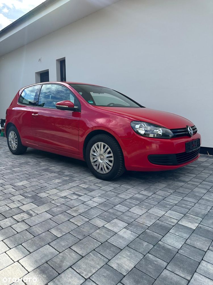 Volkswagen Golf - 8