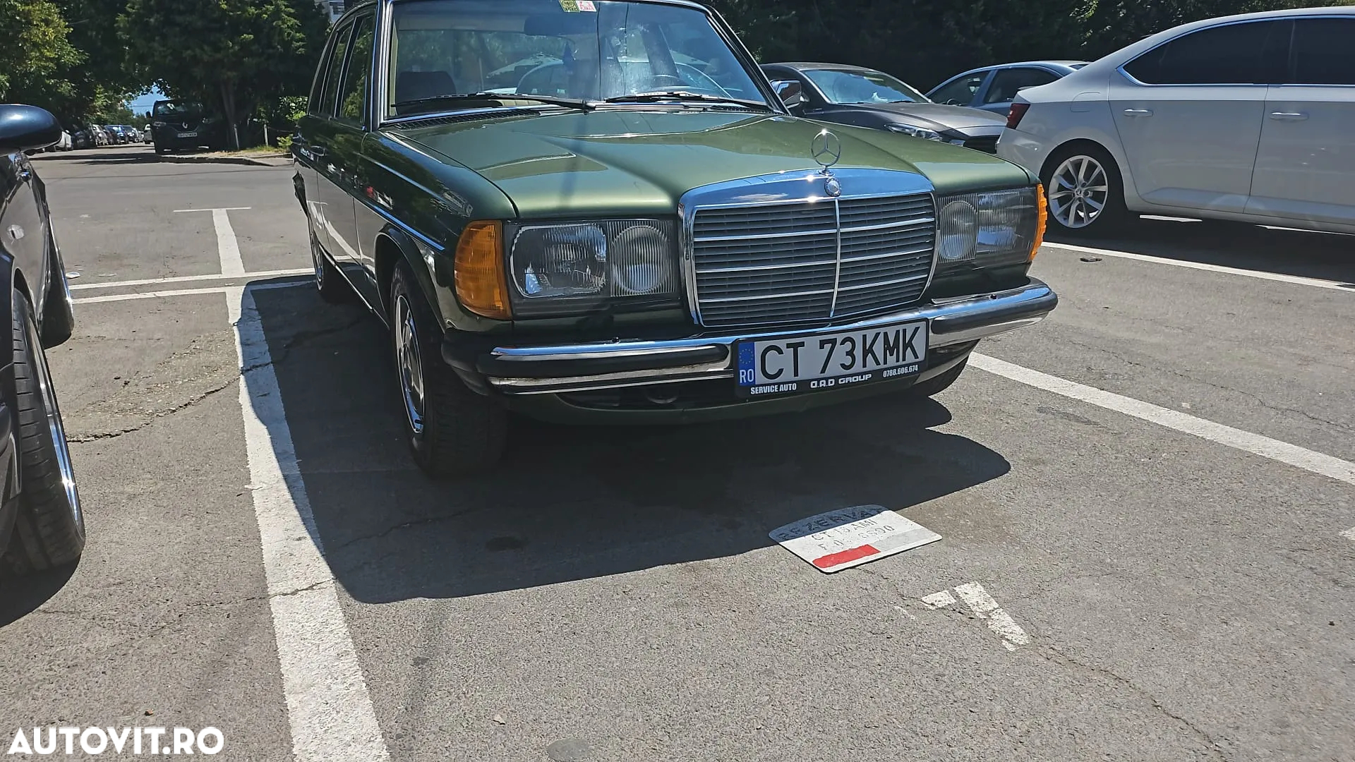 Mercedes-Benz W123 - 21