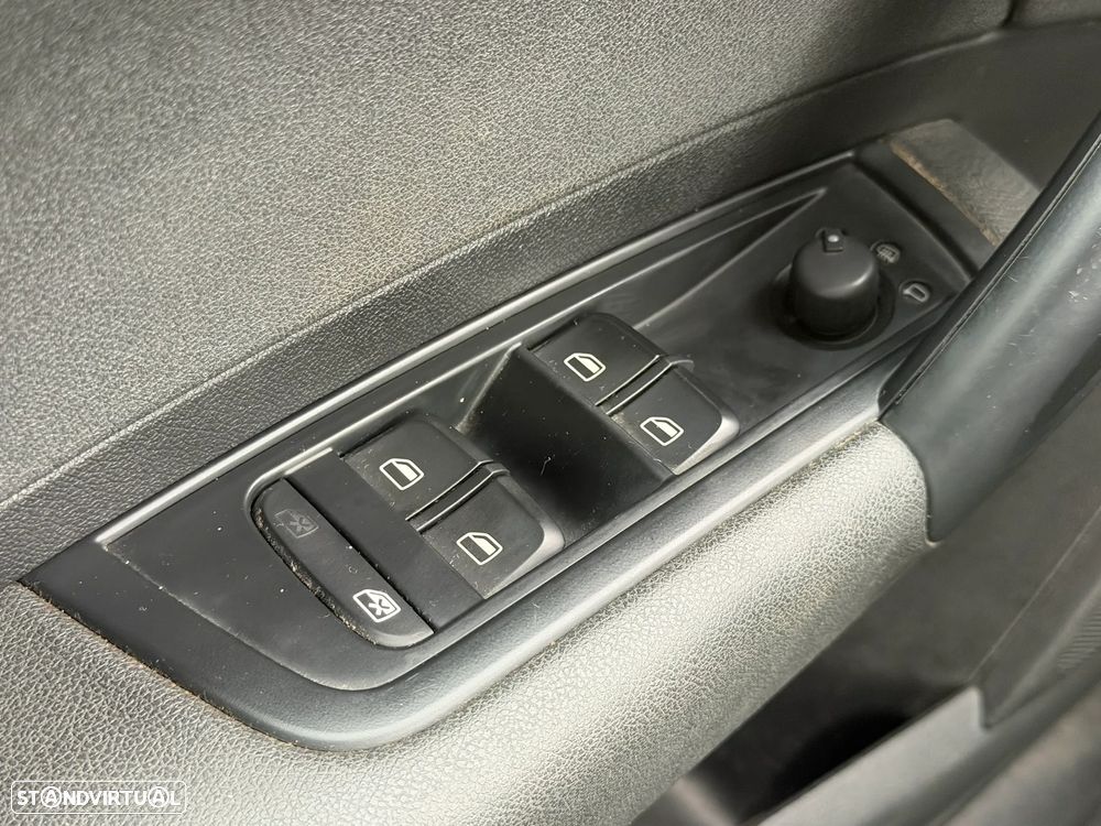 Audi A1 Sportback 1.6 TDI S-line - 16