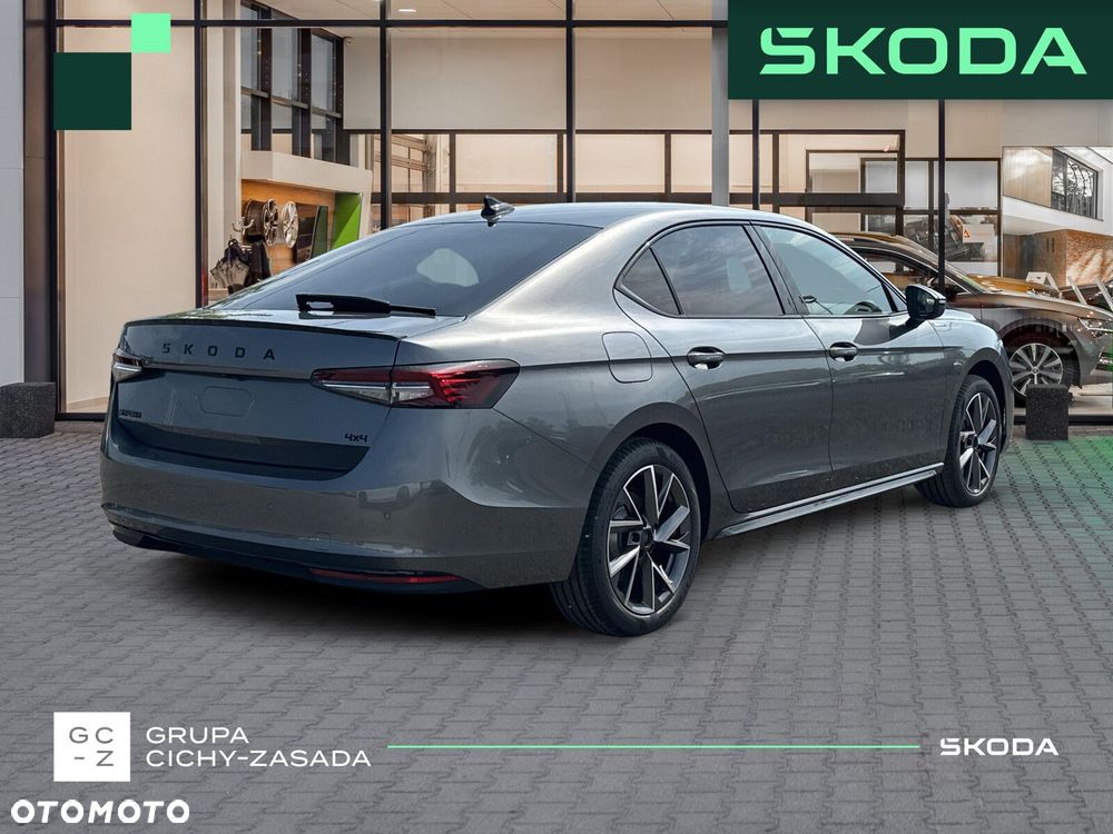 Skoda Superb 2.0 TDI SCR 4x4 Sportline DSG - 6