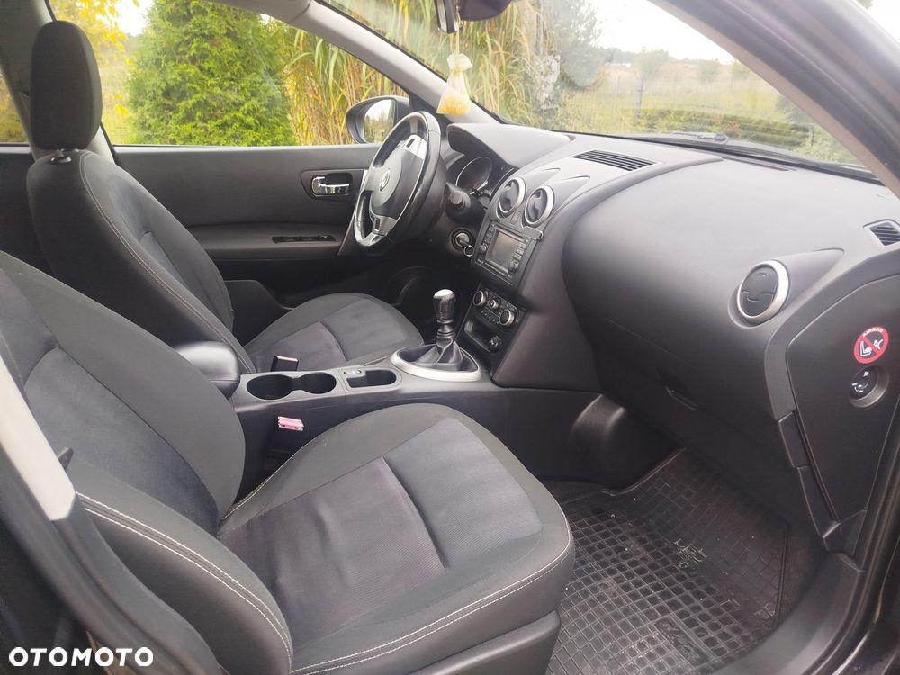 Nissan Qashqai - 13