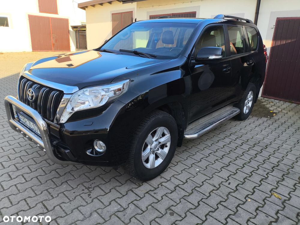 Toyota Land Cruiser 2014 photo 2