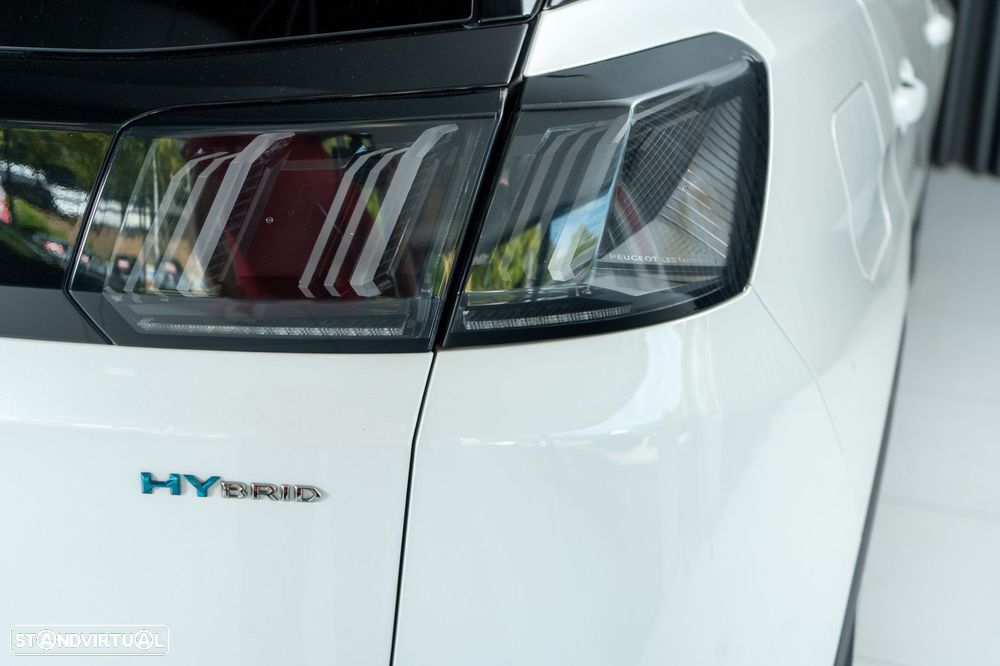 Peugeot 3008 1.6 Hybrid GT Pack e-EAT8 - 24