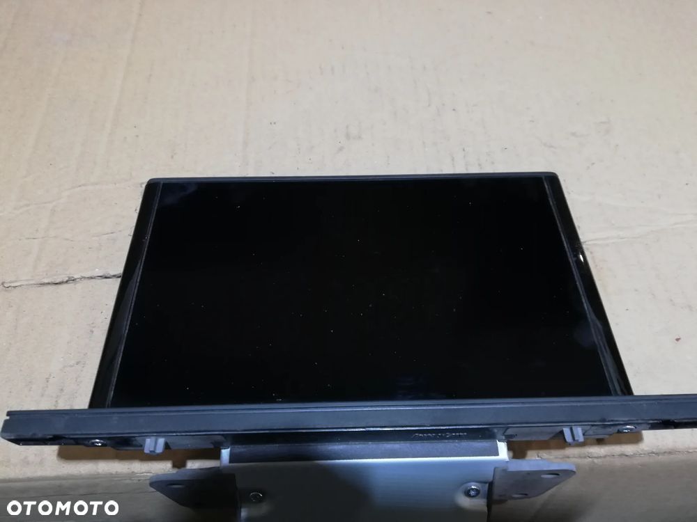 Audi Q2 Monitor / wyświetlacz / ekran 81A919604B - 3
