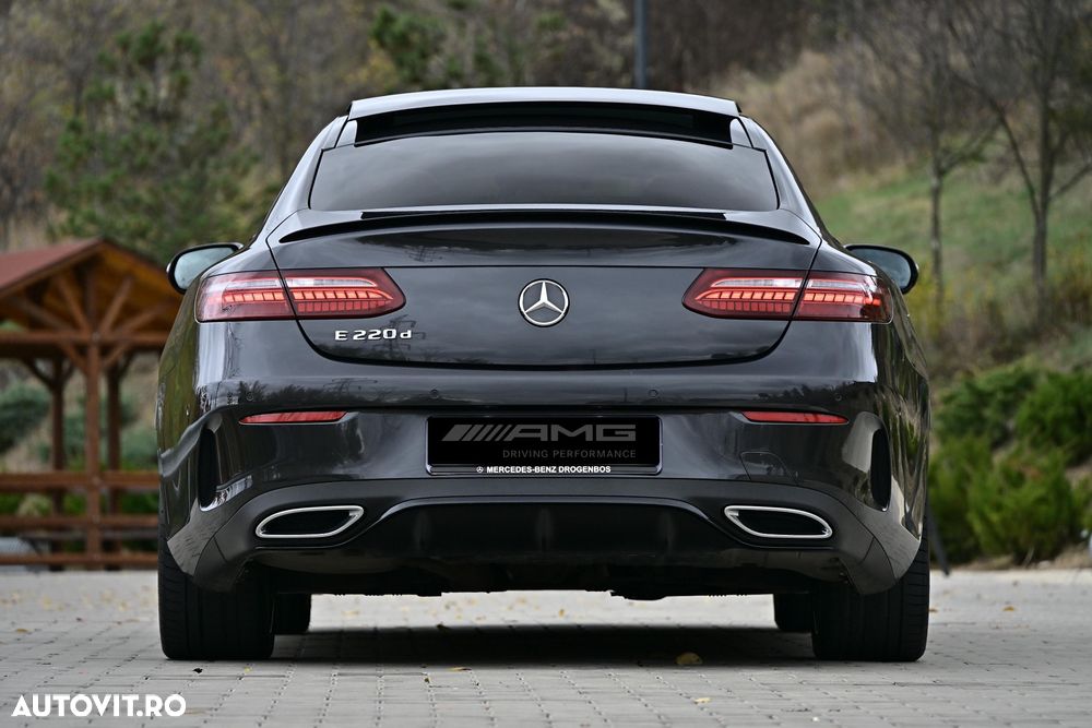 Mercedes-Benz E 220 d 4Matic 9G-TRONIC AMG Line - 13