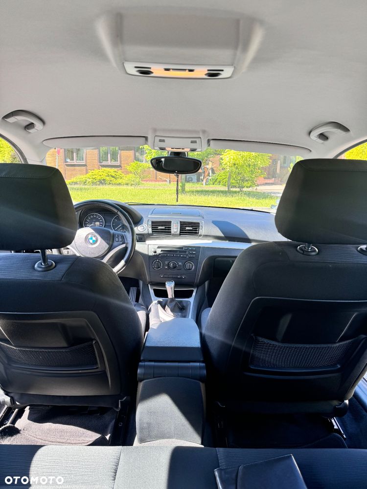 BMW Seria 1 116i - 30