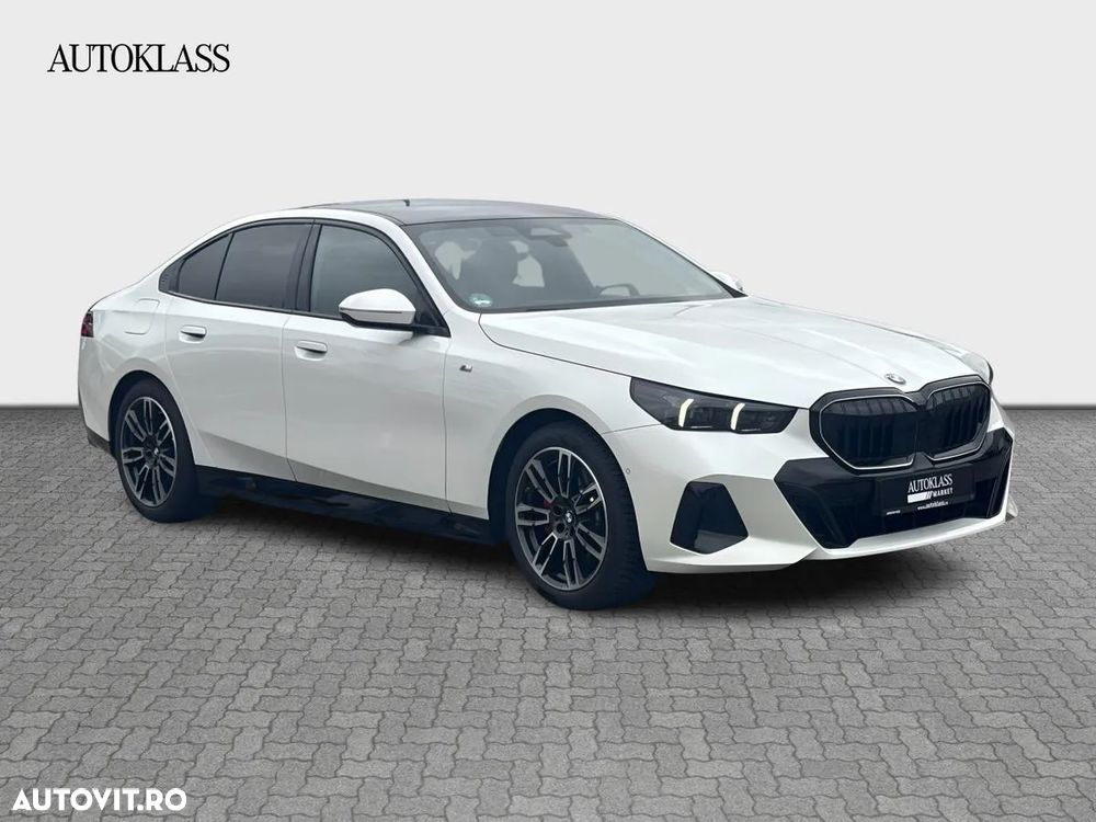 BMW Seria 5 520i AT MHEV - 7