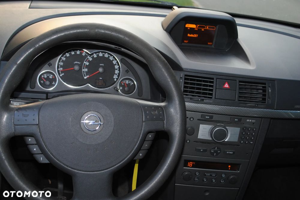 Opel Meriva 1.6 16V Easytronic Selection 110 Jahre - 4